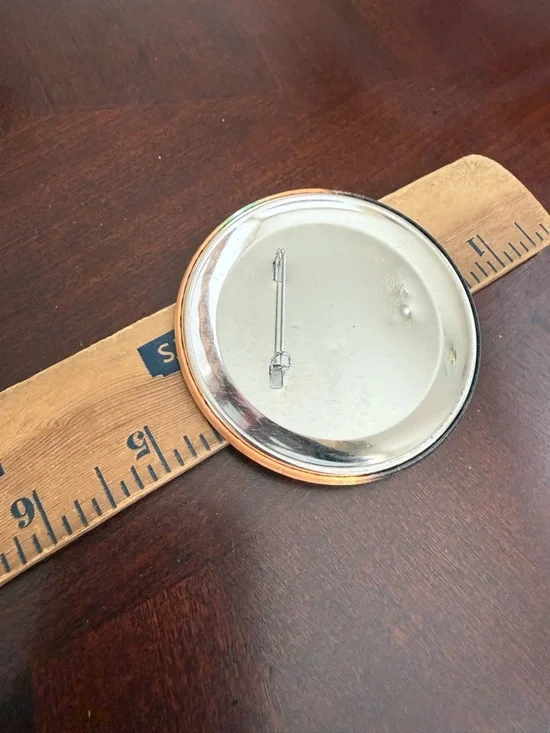 Vintage Star Wars Brooch - Picture 2 of 2